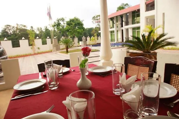 ***  Hotel Sanri Villa Katunayake Minuwangoda Sri Lanka