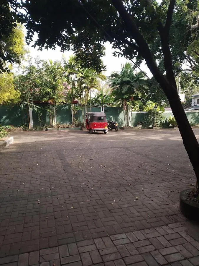 ***  Hotel Sanri Villa Katunayake Minuwangoda Sri Lanka