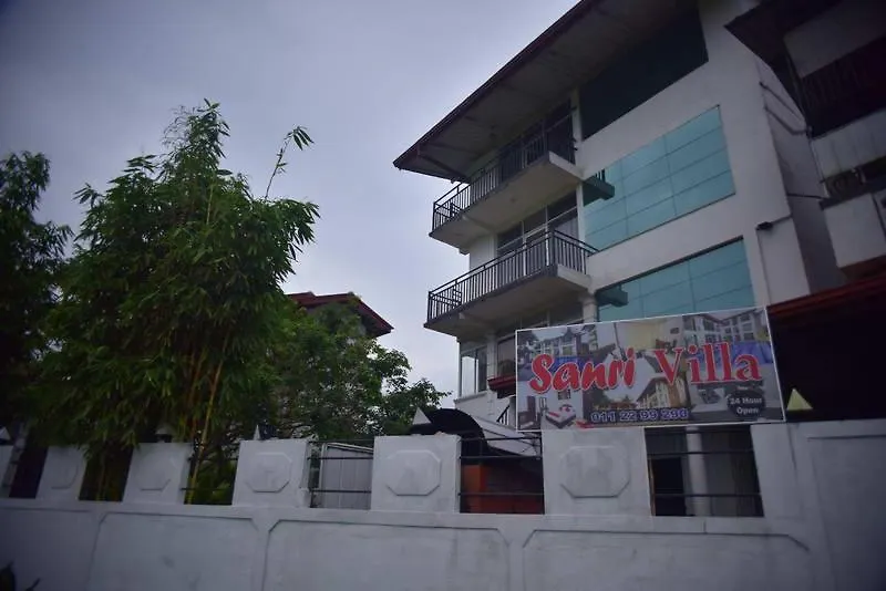 Hotel Sanri Villa Katunayake Minuwangoda