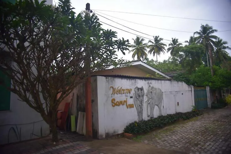 Hotel Sanri Villa Katunayake Minuwangoda Sri Lanka